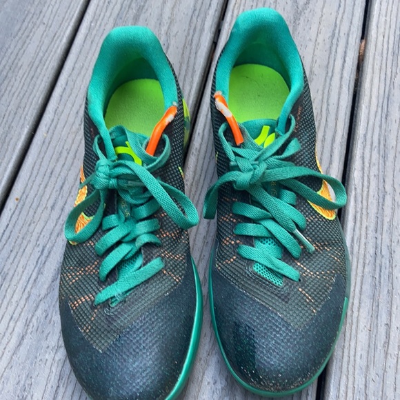 Nike fly wire shoes - Picture 2 of 5